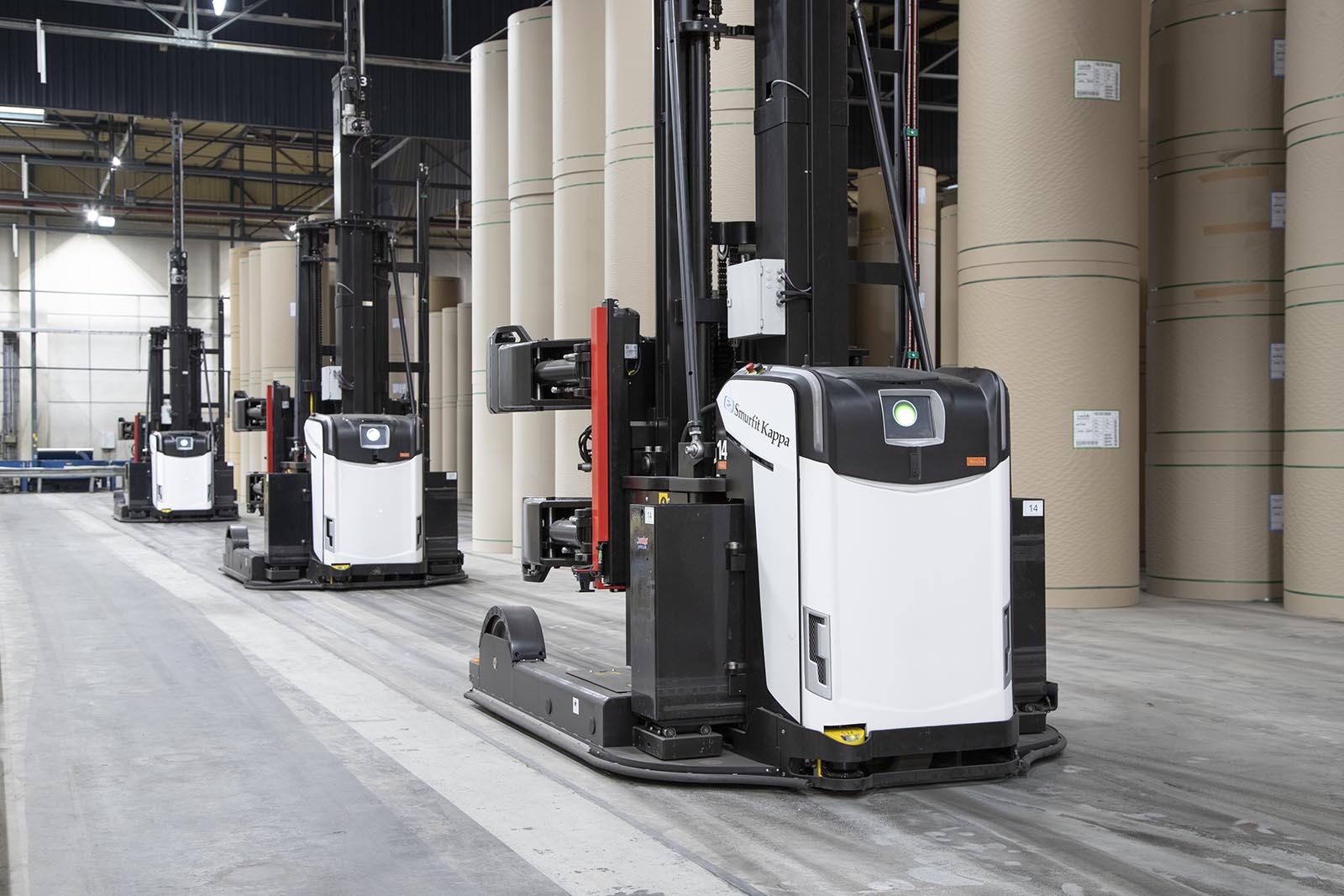 Rocla automated guided vehicles for paper